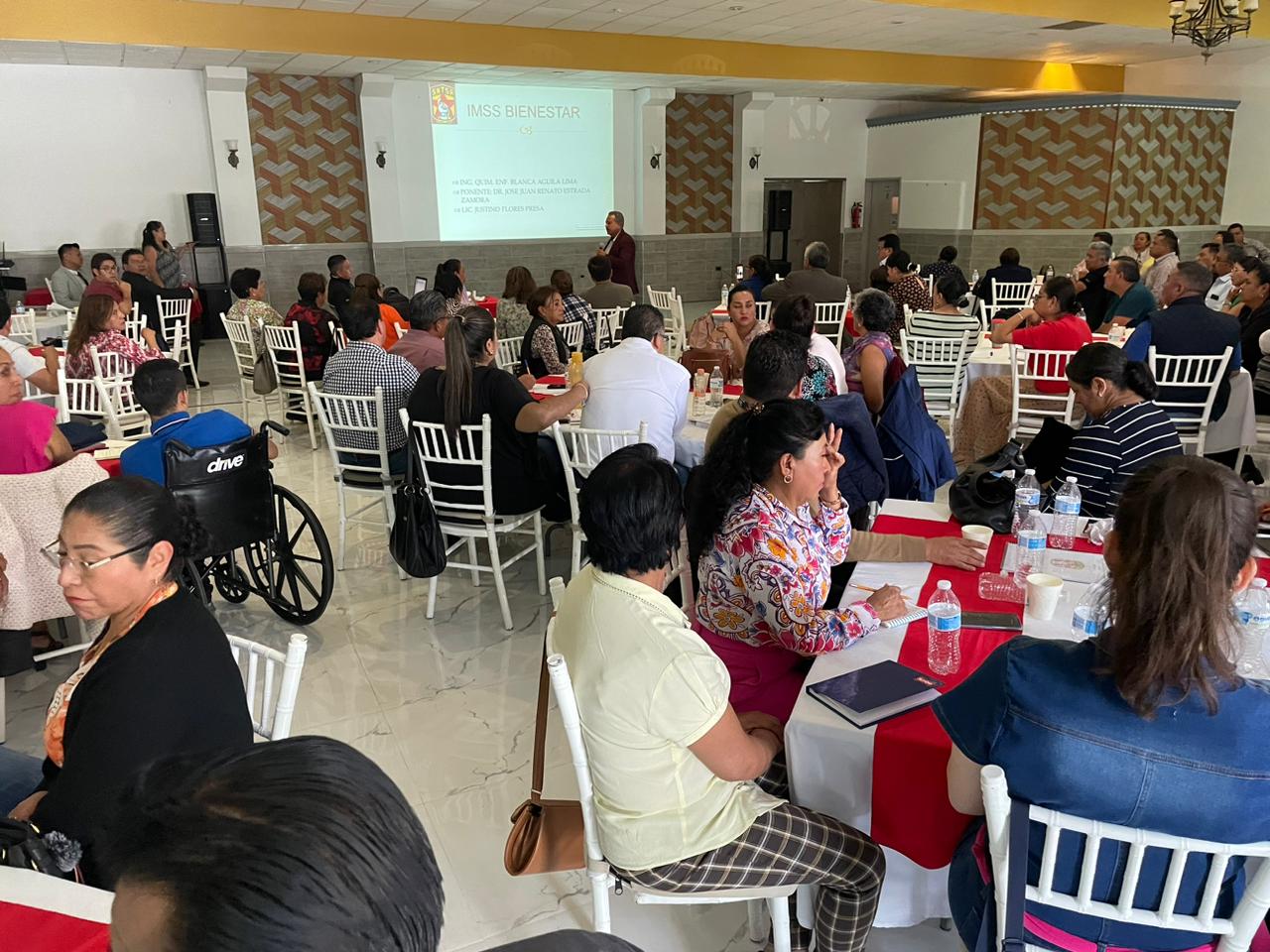 Reciben capacitación en materia jurídica agremiados del SNTSA